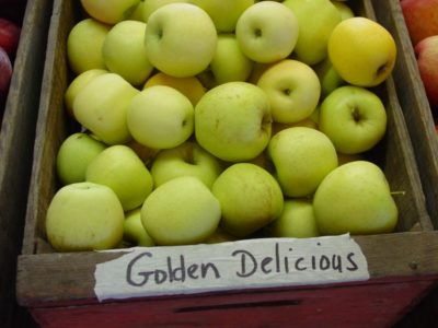 Apples Golden delicious